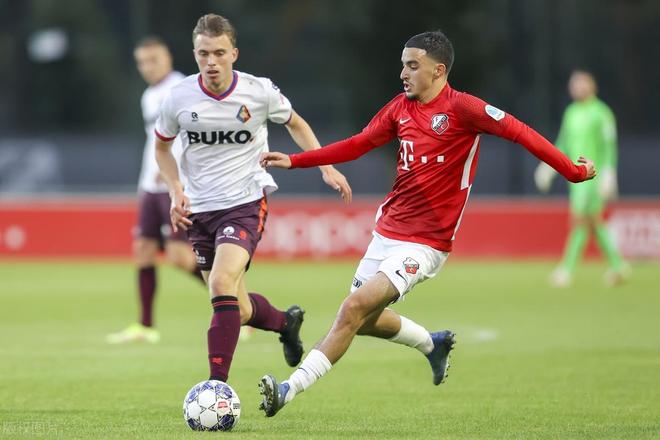 它是争取毫 它是争取毫